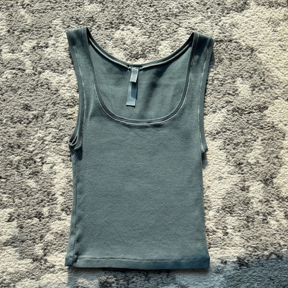 skims cotton ribbed tank